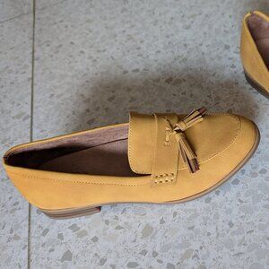 Naturalizer Marco slip-on loafers -- size 7.5